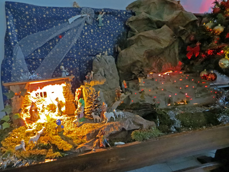 f0234936_8323312.jpg