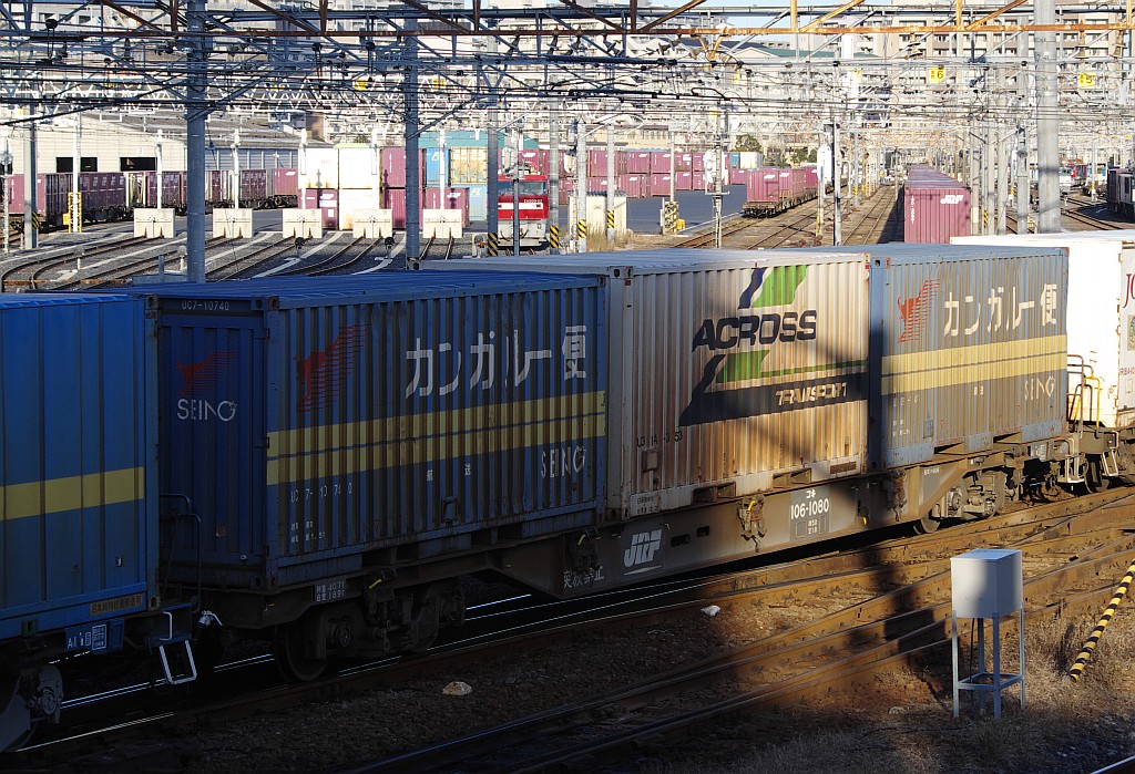 f0203926_2393321.jpg