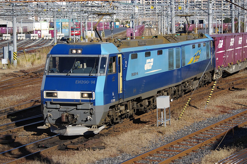 f0203926_21335136.jpg