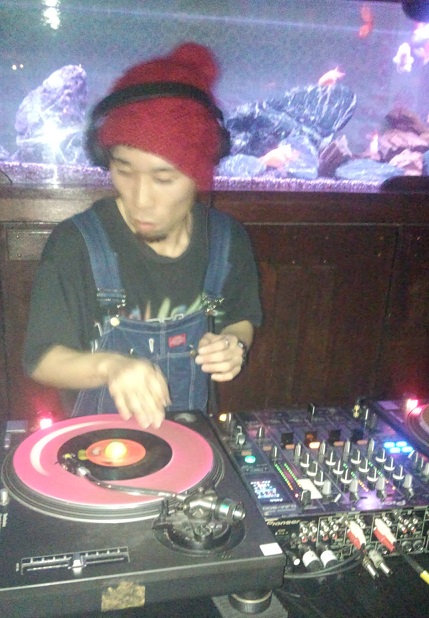d0202258_0295140.jpg