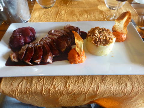 b0296855_03291317.jpg