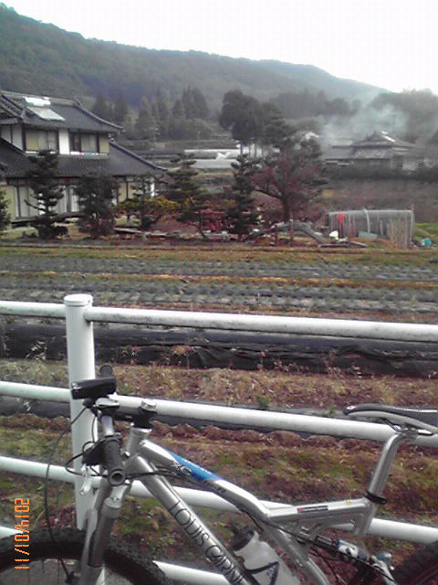 b0222530_1318935.jpg