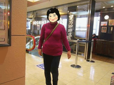 d0065324_224249.gif