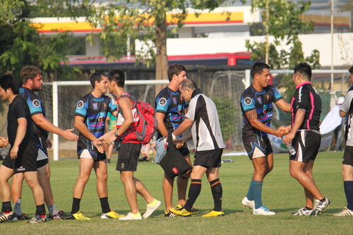 f0233916_1057593.jpg