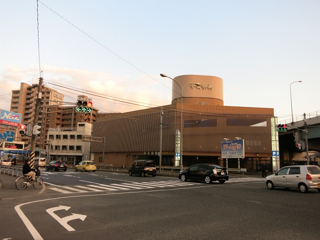 b0095061_6192343.jpg