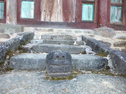 a0140305_0165943.jpg
