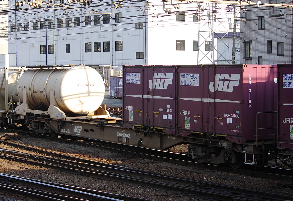f0203926_2246236.jpg