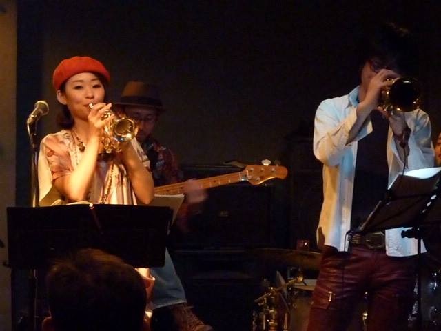 a0160571_0265659.jpg