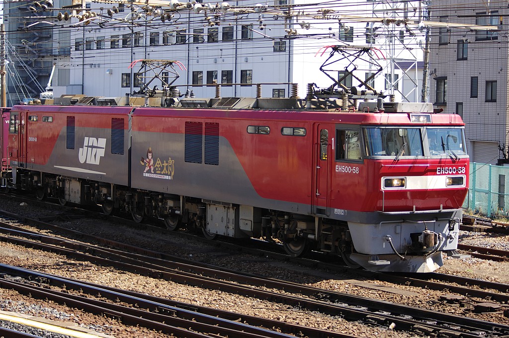 f0203926_2335972.jpg