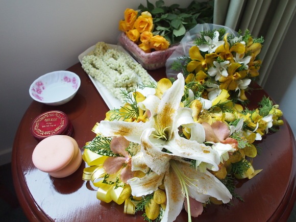 f0248074_1193319.jpg