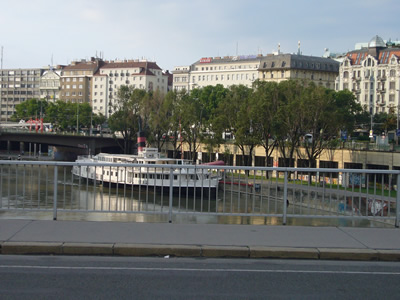 f0044065_10552671.jpg