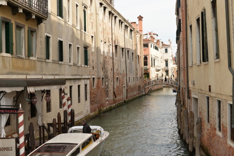 e0335926_07071941.jpg