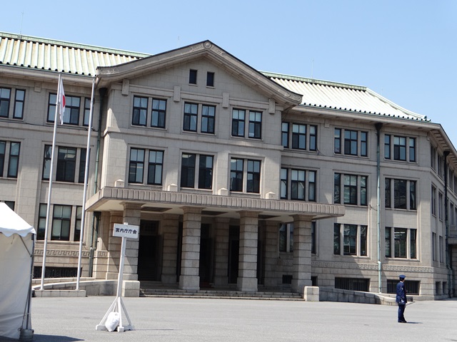 d0037233_1053197.jpg
