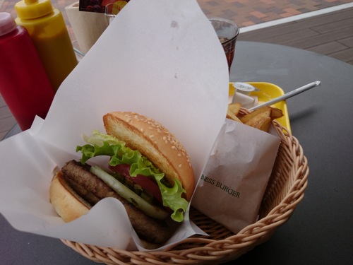 f0128821_2128573.jpg