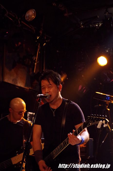 f0008102_0482469.jpg