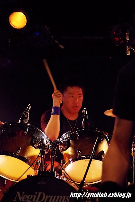 f0008102_0511271.jpg