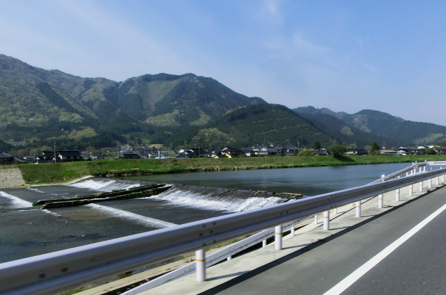 f0248120_22412637.jpg