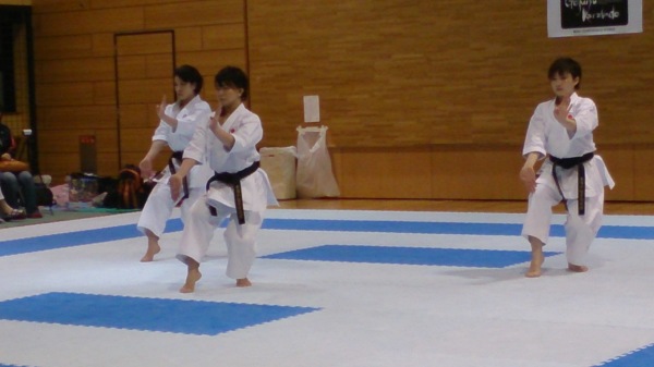 e0238098_21063594.jpg