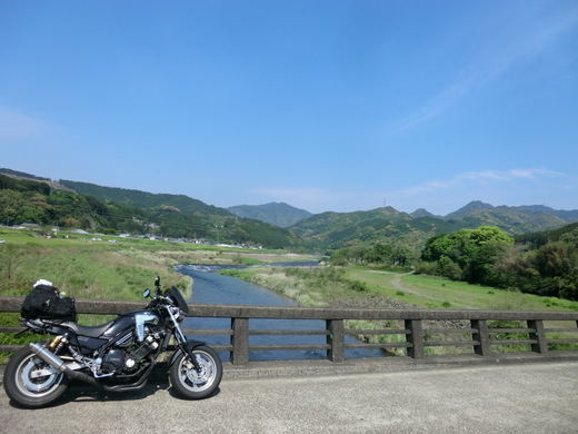 d0221319_9224675.jpg
