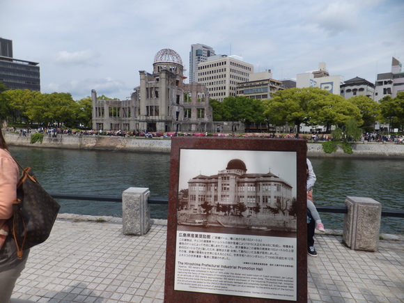 e0041047_5272840.jpg