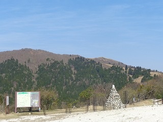 b0326303_00452365.jpg