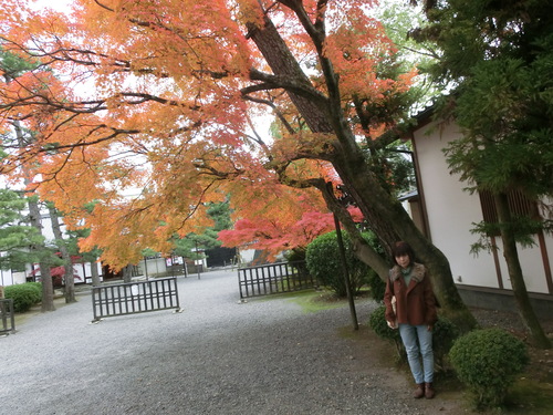 f0237037_1281691.jpg