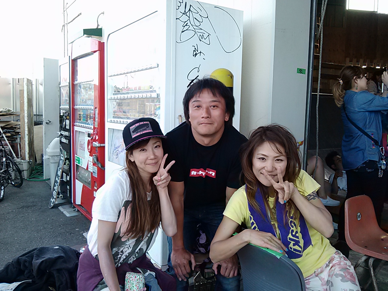 b0211796_001835.jpg