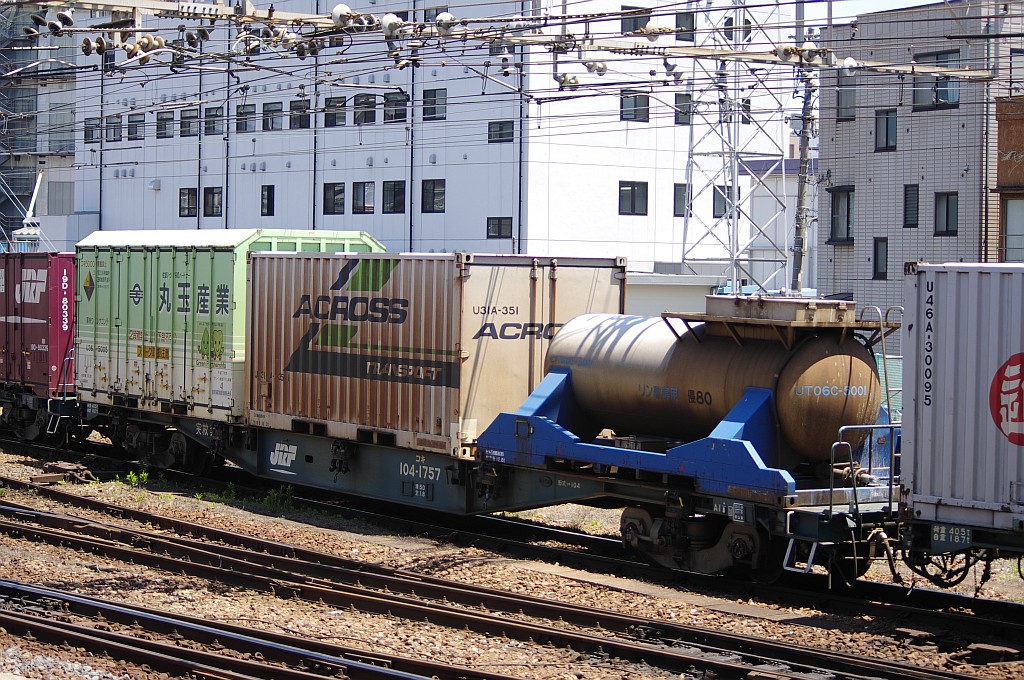 f0203926_2321917.jpg