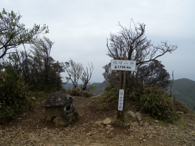 e0272335_1073032.jpg