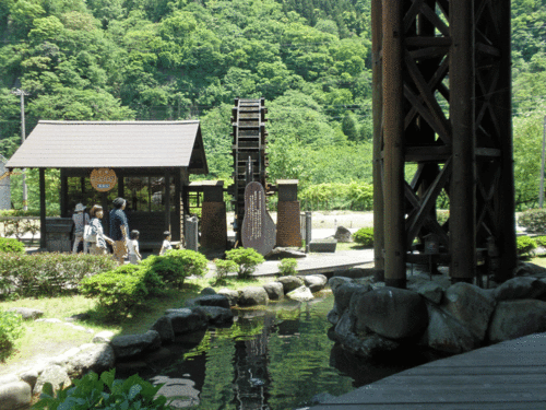 b0098881_21294191.gif