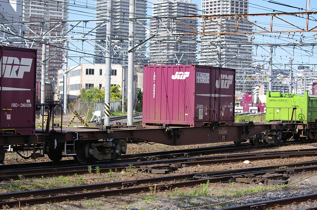 f0203926_23305937.jpg