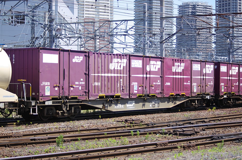 f0203926_2218153.jpg
