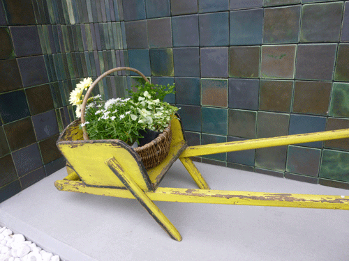 e0312121_031628.gif