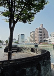 e0246154_11325659.jpg