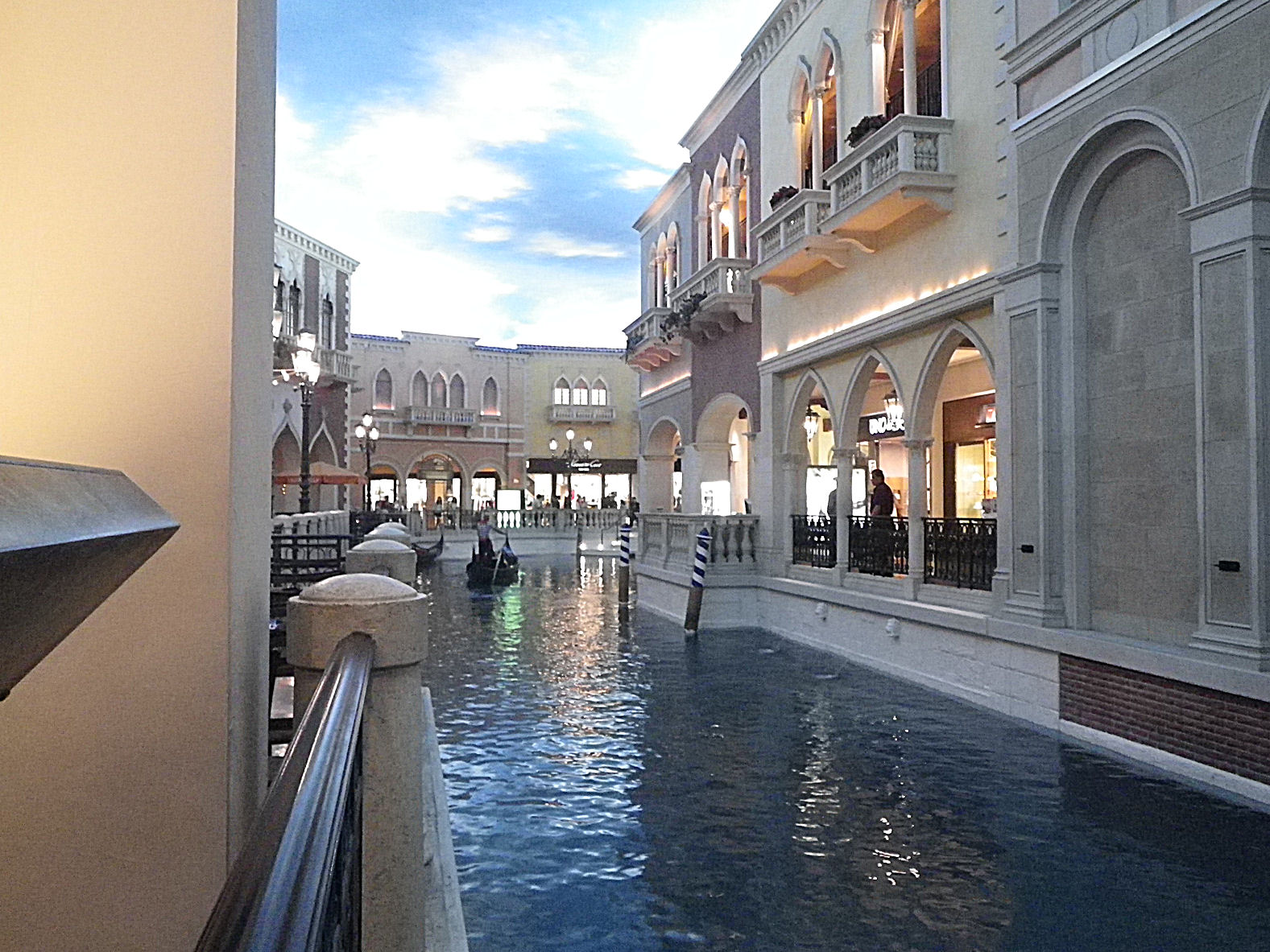 f0156359_2154165.jpg