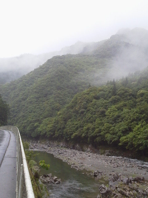 e0269900_1891746.jpg