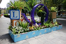 e0080345_08343023.jpg