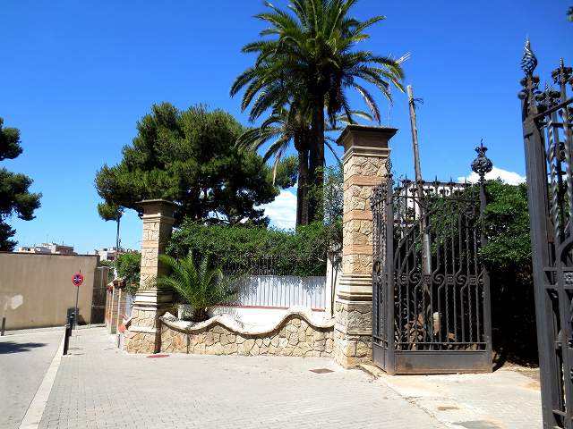 b0064411_00011844.jpg