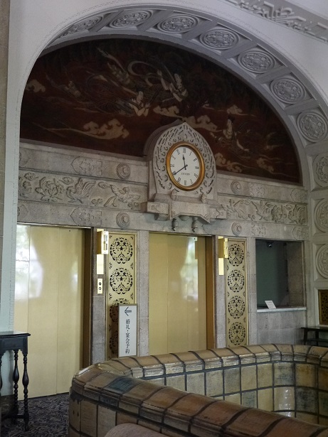 f0231829_10054534.jpg