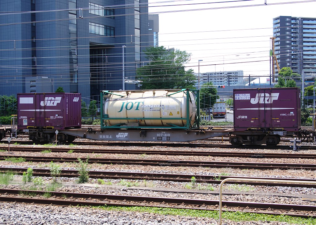 f0203926_21463515.jpg