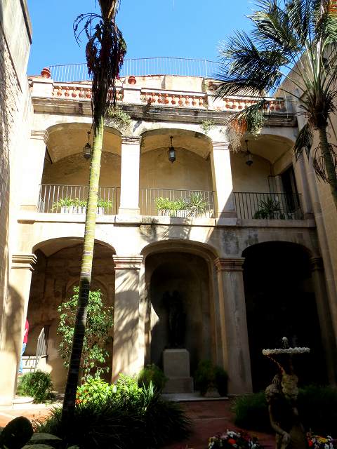 b0064411_05094137.jpg