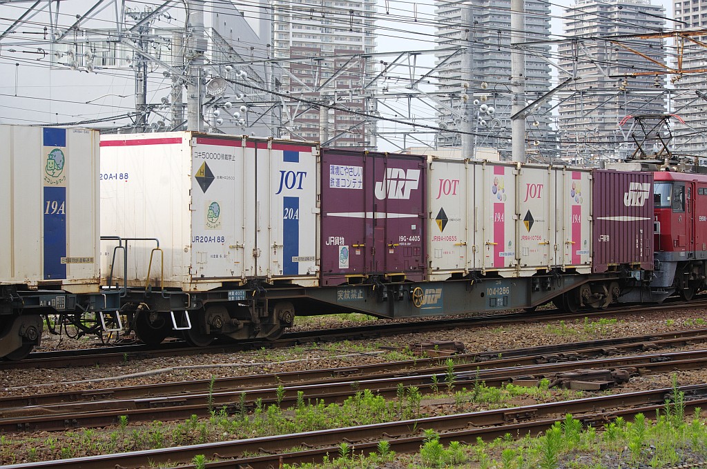 f0203926_2152353.jpg