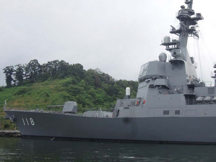 d0211129_18762.jpg
