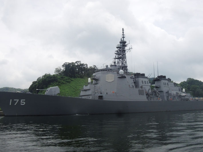 d0211129_1884613.jpg