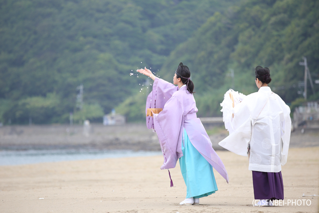 夏のアウトドアシーズン到来を告げる!7月1日は海開き・山開きの日