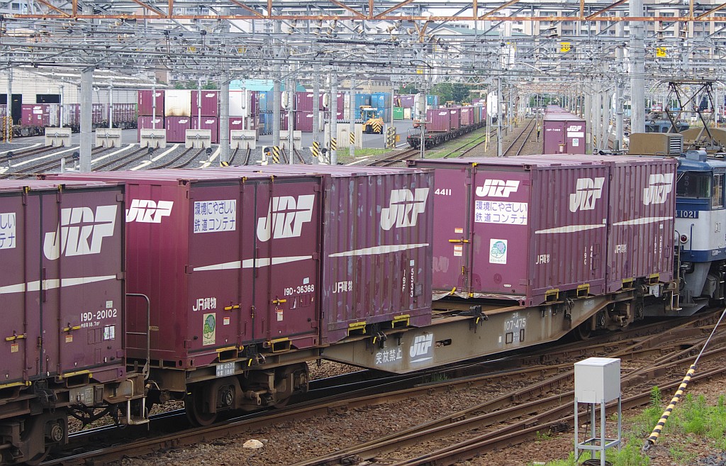 f0203926_22542322.jpg