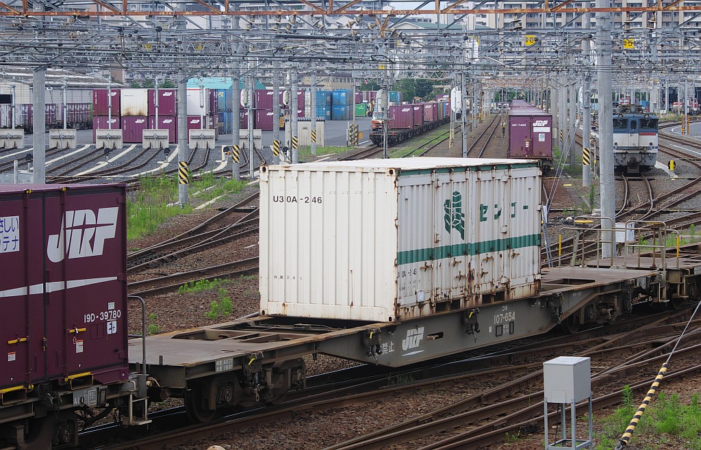 f0203926_2255063.jpg