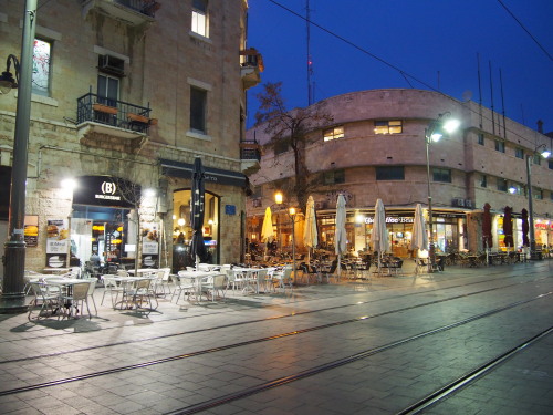 f0347942_22165190.jpg