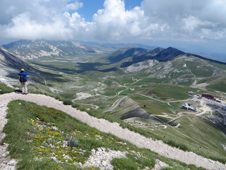 f0234936_2224513.jpg