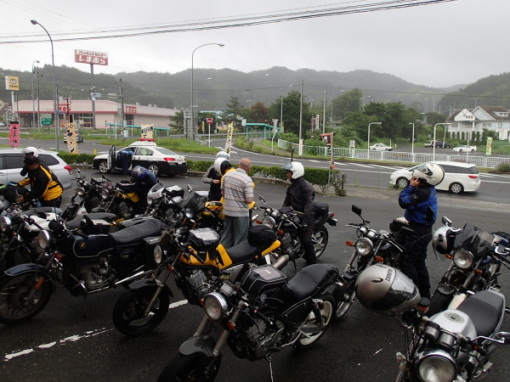 a0279883_00391873.jpg